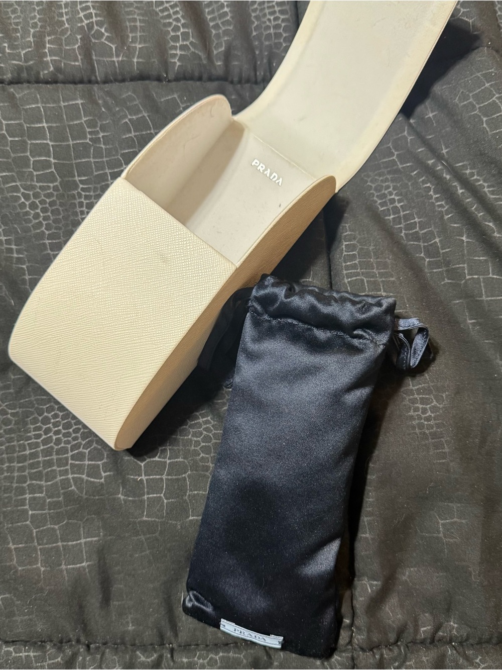 PRADA SUNGLASSES - Picture 9 of 15